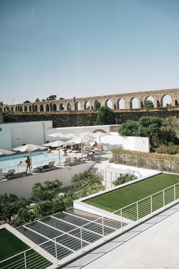 M'Ar De Ar Aqueduto Hotell Évora Eksteriør bilde The pool at the Hotel Grande Bretagne