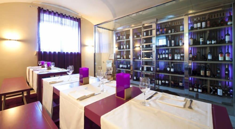 M'Ar De Ar Aqueduto Hotell Évora Eksteriør bilde Restaurant